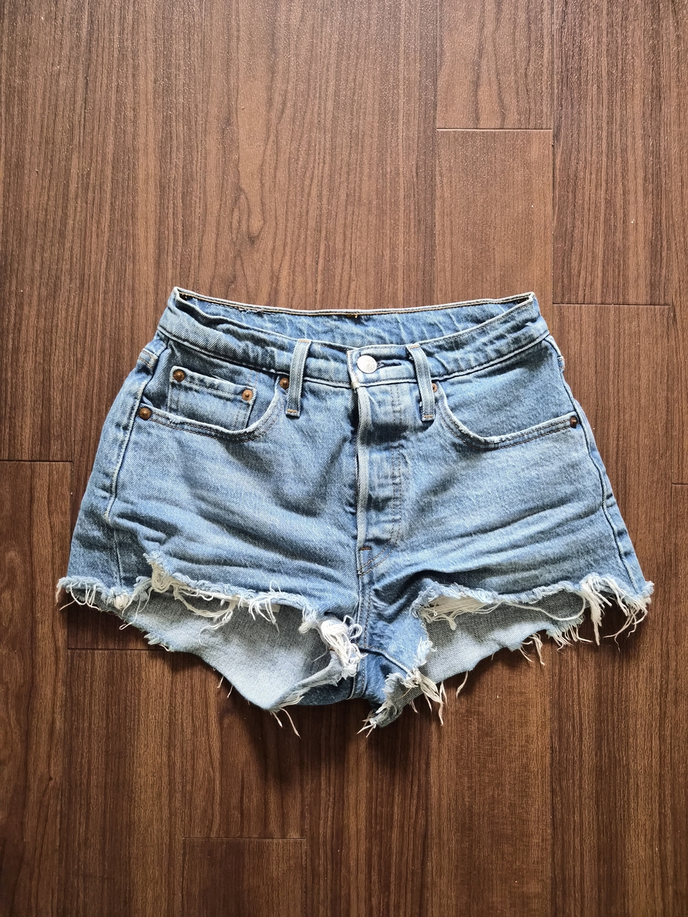 Levi's High Waist Cutoff Shorts